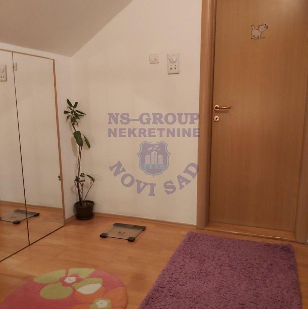 Slika 0 - Na odličnoj lokaciji u Novom Sadu, prodaje se trosoban dupleks stan površine 77 m²